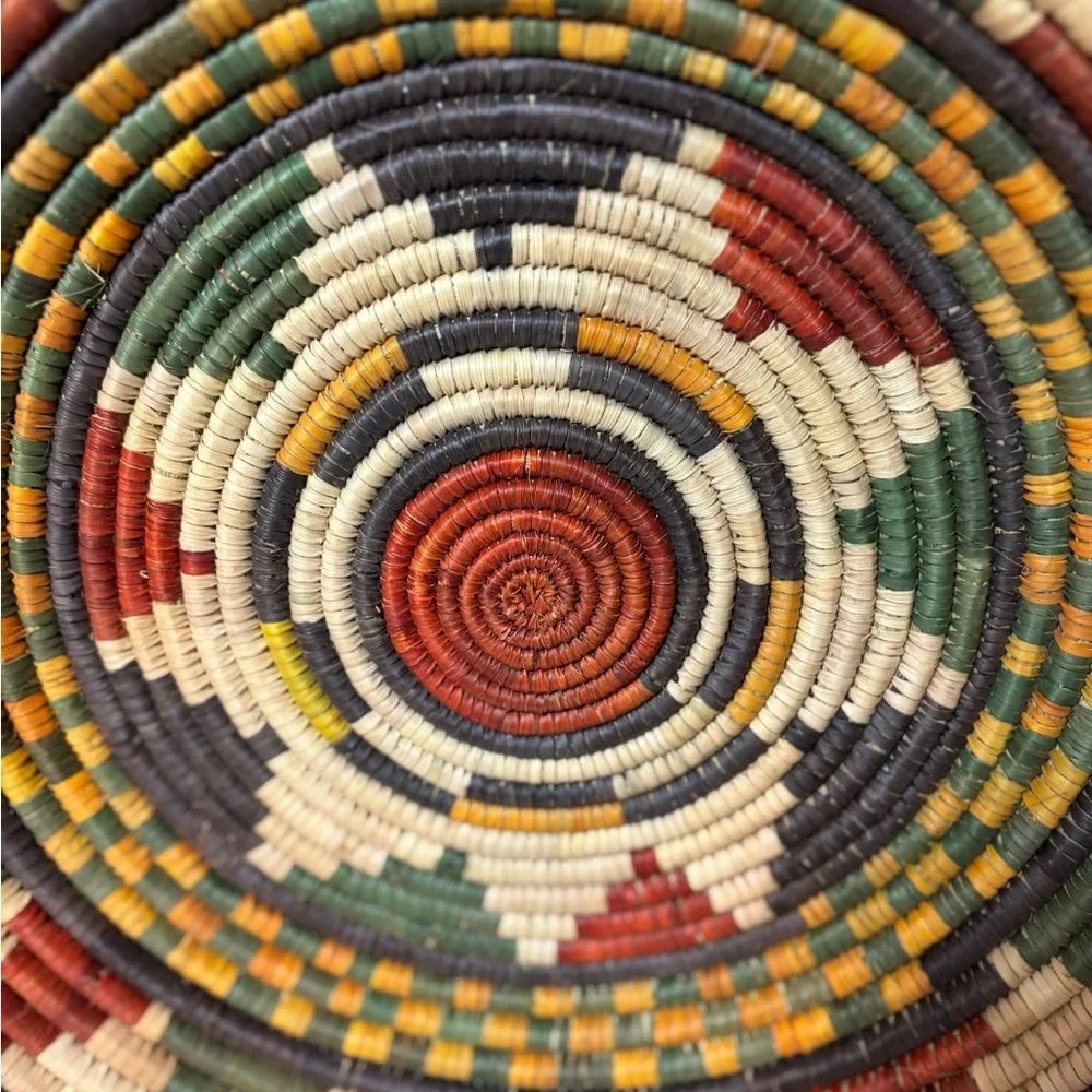 Quality Handwoven Batoro Raffia Basket